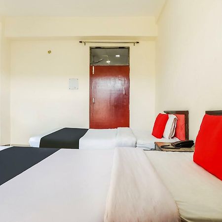 Capital O 60233 Brij Ki Rasoi Deluxe Hotel Лакнау Екстериор снимка