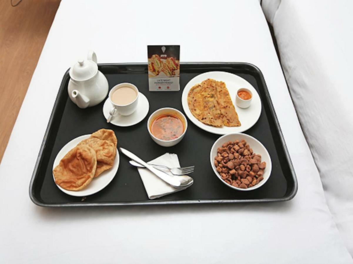 Capital O 60233 Brij Ki Rasoi Deluxe Hotel Лакнау Екстериор снимка